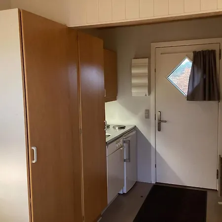 For 4, Steps From Mariehaven Feriehus Ansager