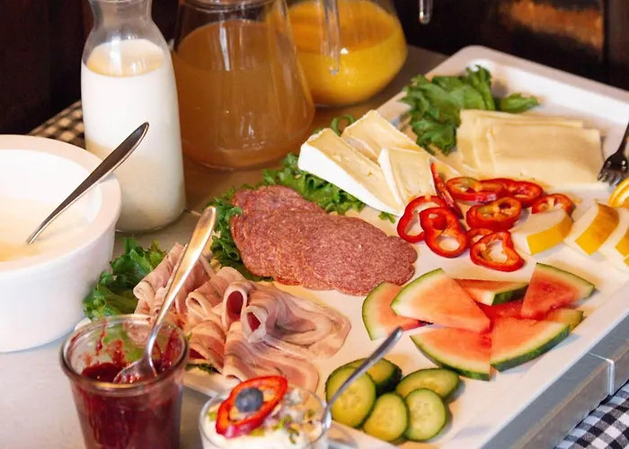 Semesterbostad For 4, Steps From Mariehaven