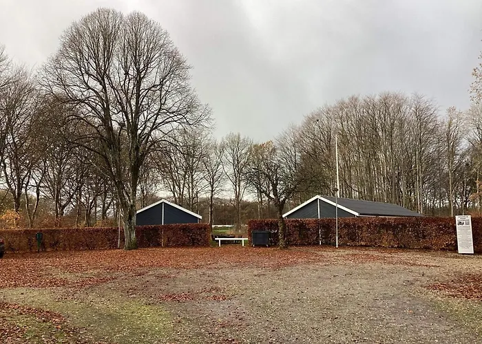 For 4, Steps From Mariehaven Ansager