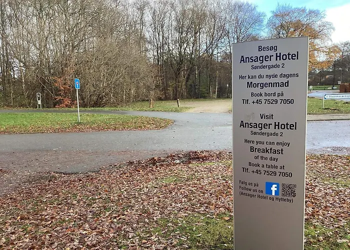 Semesterbostad For 4, Steps From Mariehaven *